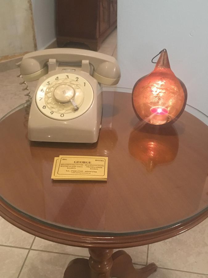 Hotel George カラマタ エクステリア 写真